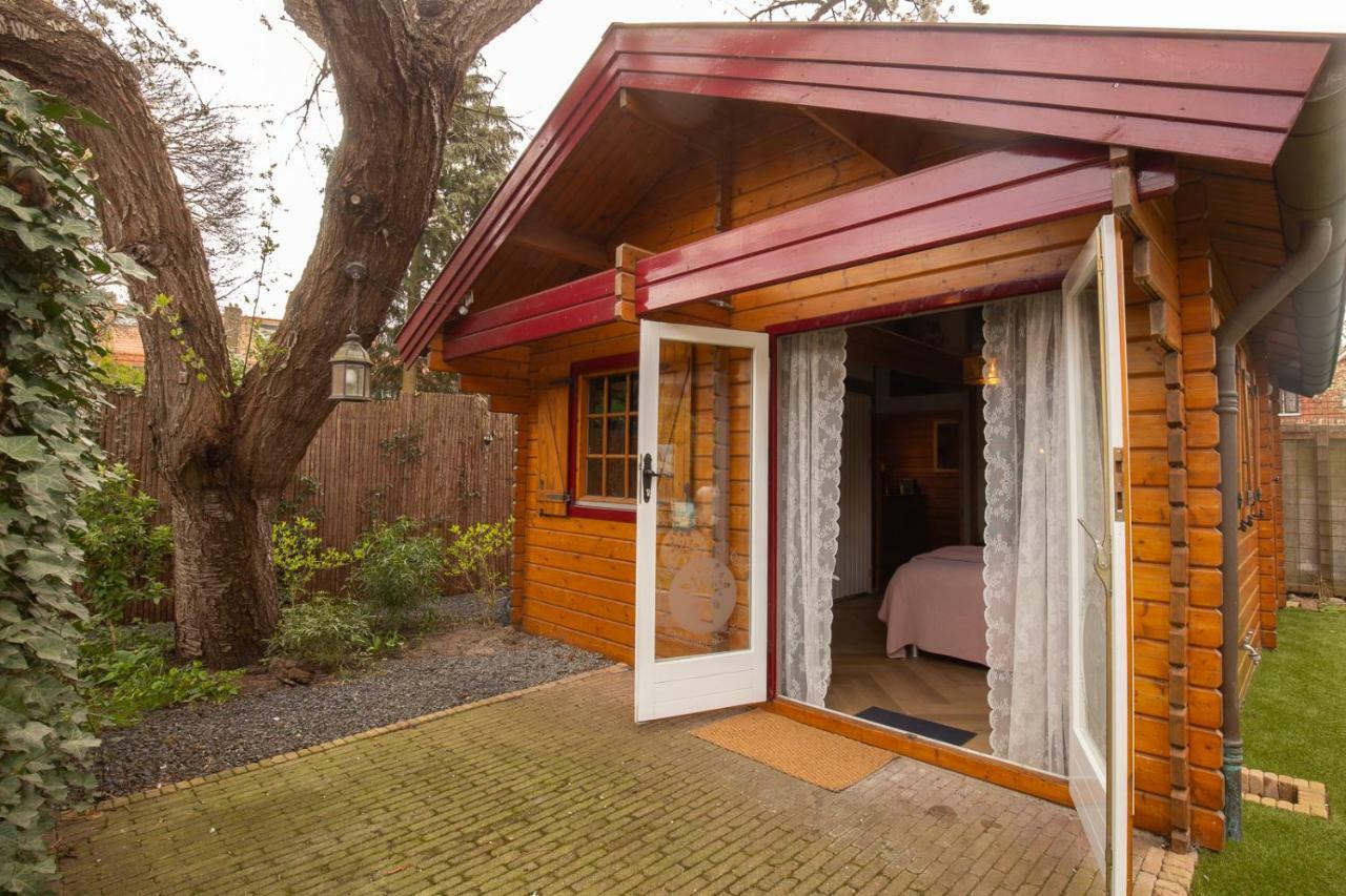 Bed and Breakfast Onder De Kersenboom Hilversum Exterior foto